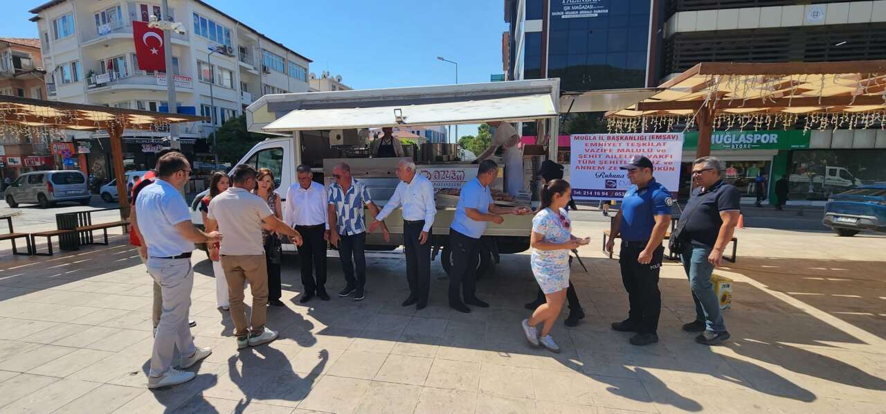 Muğla’da Şehitler ve Zeytün Pökün İçin Lokma Hayrı 1